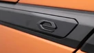 2021-peugeot-2008-suv-e-gt-small-21