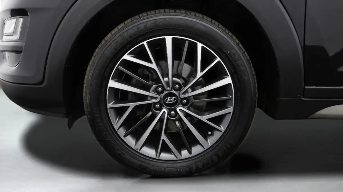2019-hyundai-tucson-16-t-gdi-premium-big-18