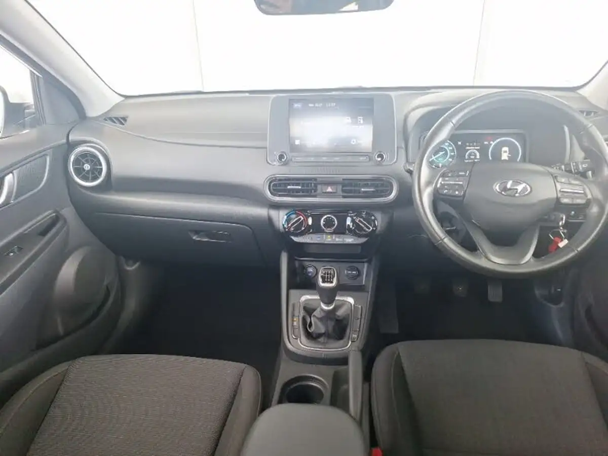 2021-hyundai-kona-10-t-gdi-se-connect-big-2