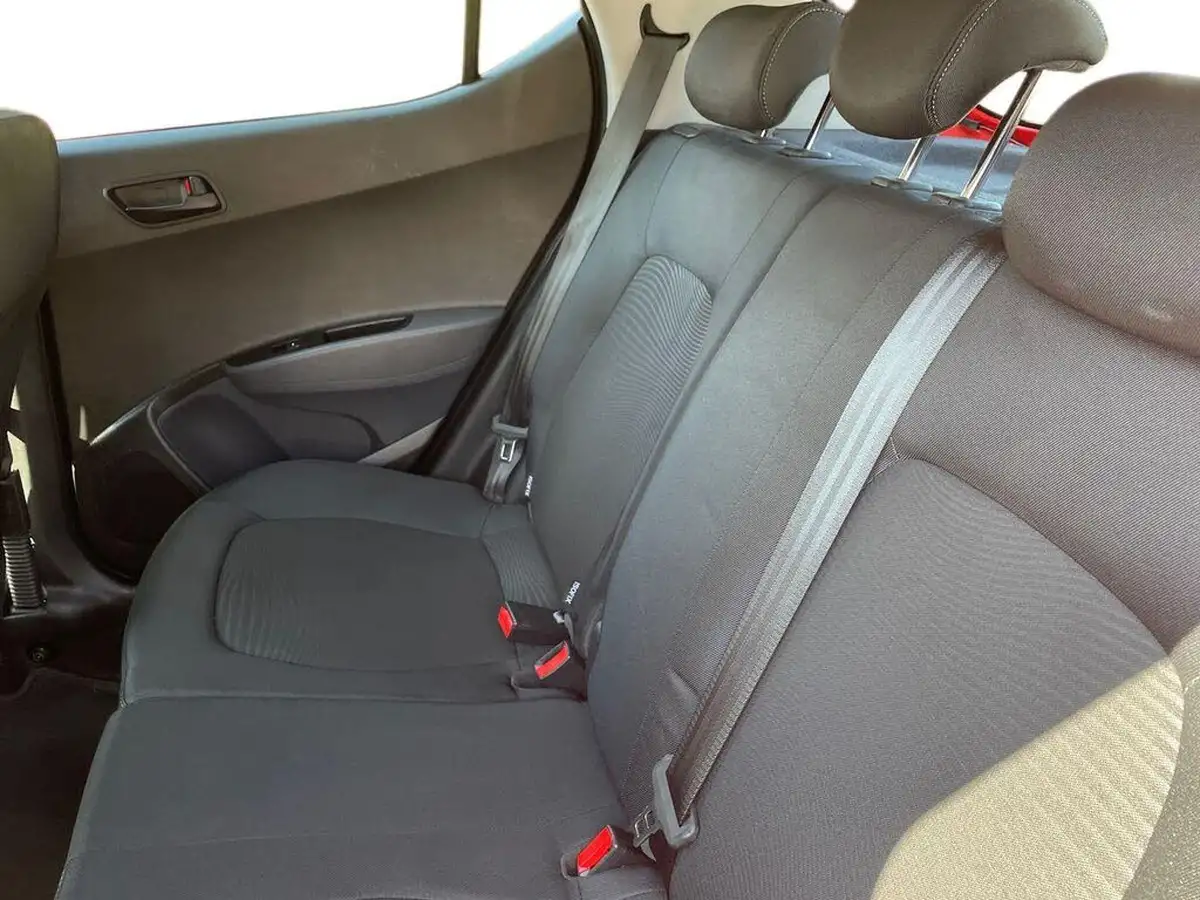 2019-hyundai-i10-12-se-auto-big-10