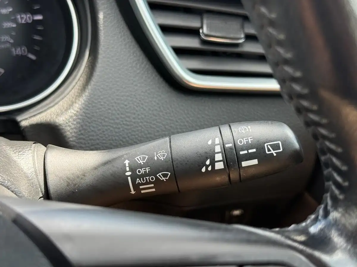 2018-nissan-qashqai-13-dig-t-n-connecta-160ps-big-27