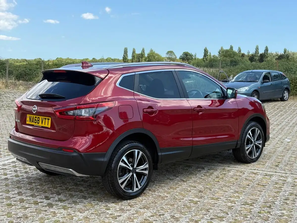 2018-nissan-qashqai-13-dig-t-n-connecta-160ps-big-3