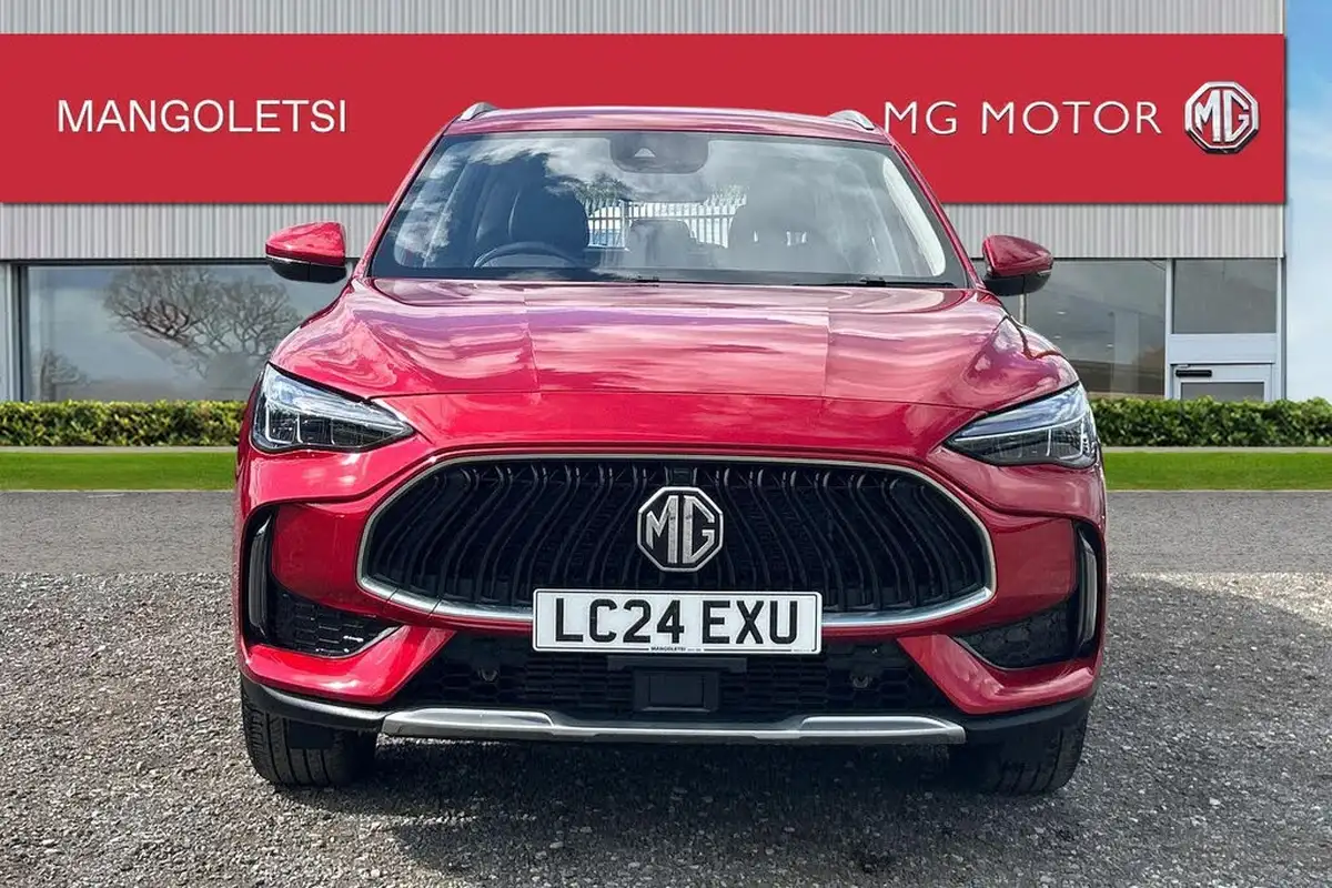 2024-mg-hs-15t-gdi-se-162ps-1490cc-big-1