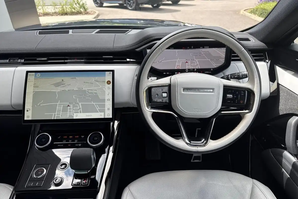 2023-land-rover-range-rover-sport-30-p400-dynamic-se-big-29