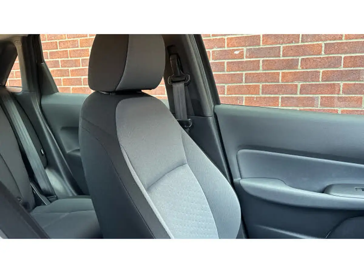 2022-honda-jazz-15-i-mmd-se-109ps-big-34