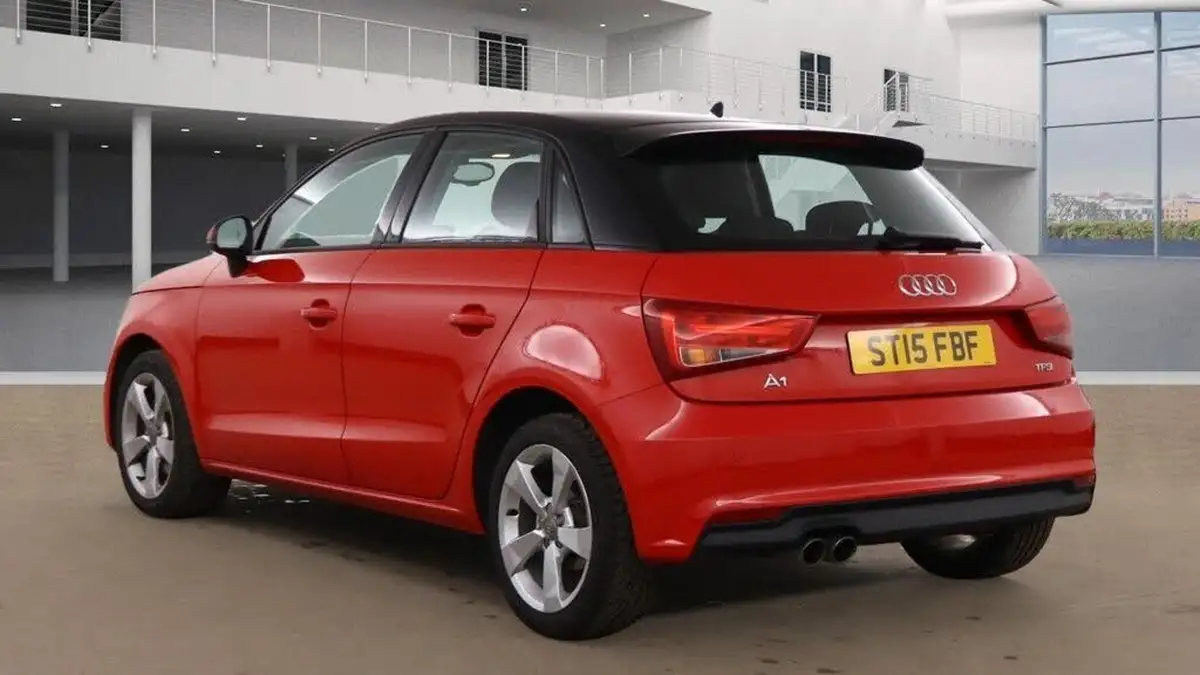 2015-audi-a1-14-125ps-ss-sportback-5d-1395cc-big-2