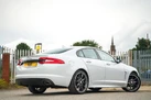 2015-jaguar-xf-22td-r-sport-black-saloon-4d-small-14