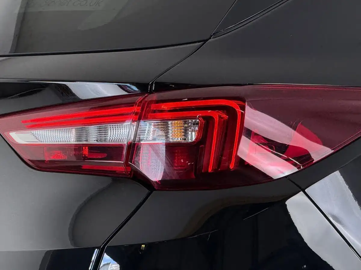 2020-vauxhall-grandland-x-12-se-premium-auto-big-9