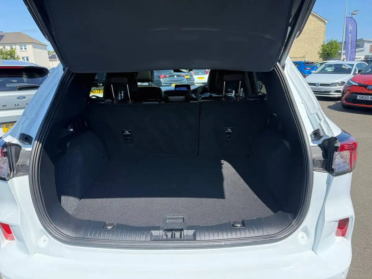 2023-ford-kuga-15t-st-line-x-edition-big-25