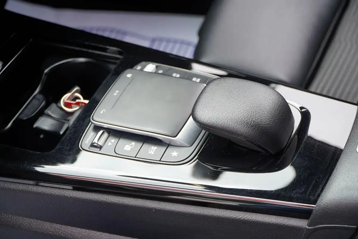 2021-mercedes-benz-a-class-13-a200-sport-executive-saloon-4d-7g-dct-big-32