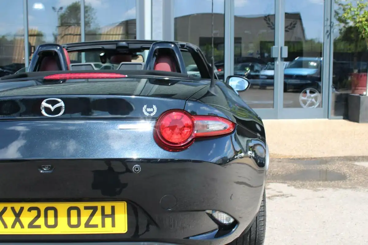 2020-mazda-mx-5-20-gt-sport-tech-convertible-big-32