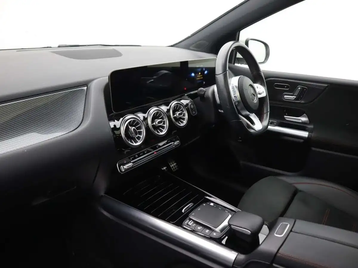 2020-mercedes-benz-b-class-13-b200-amg-line-premium-plus-big-14