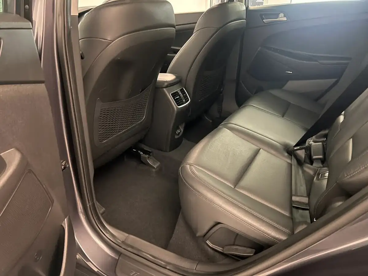 2018-hyundai-tucson-16crdi-premium-se-big-36