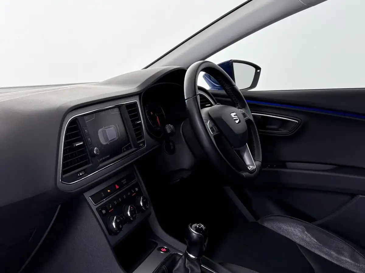2017-seat-leon-14-tsi-xcellence-technology-hatchback-big-15