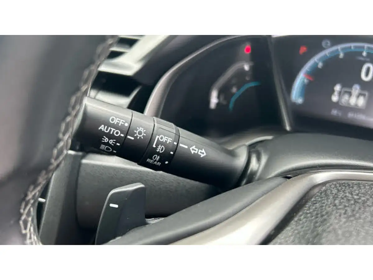 2021-honda-civic-10-vtec-turbo-sr-hatchback-5d-cvt-big-13