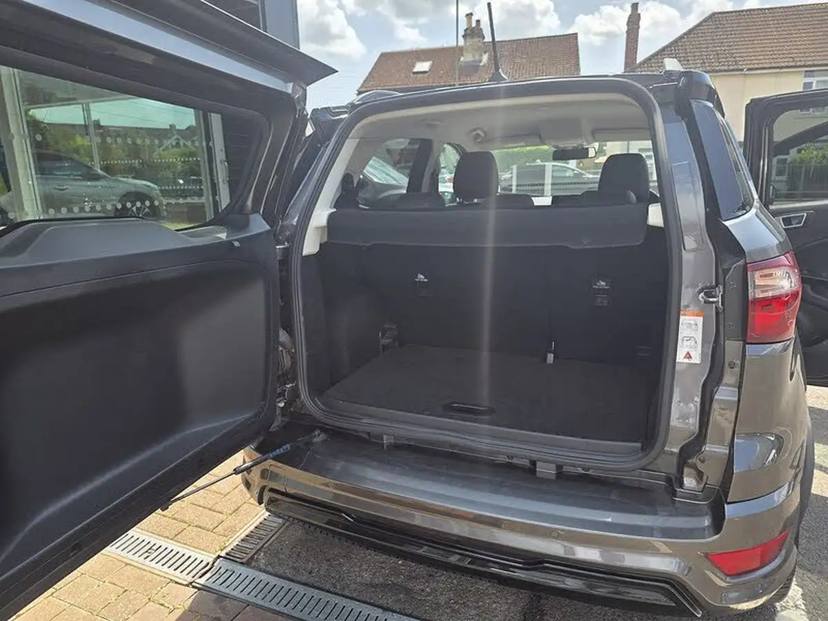 2018-ford-ecosport-10t-st-line-125ps-big-22
