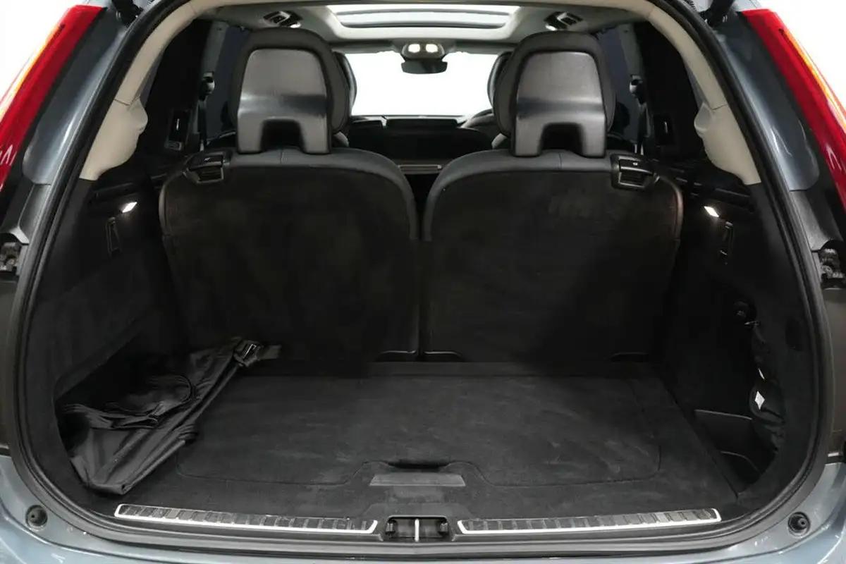2022-volvo-xc90-20td-b5-plus-big-13