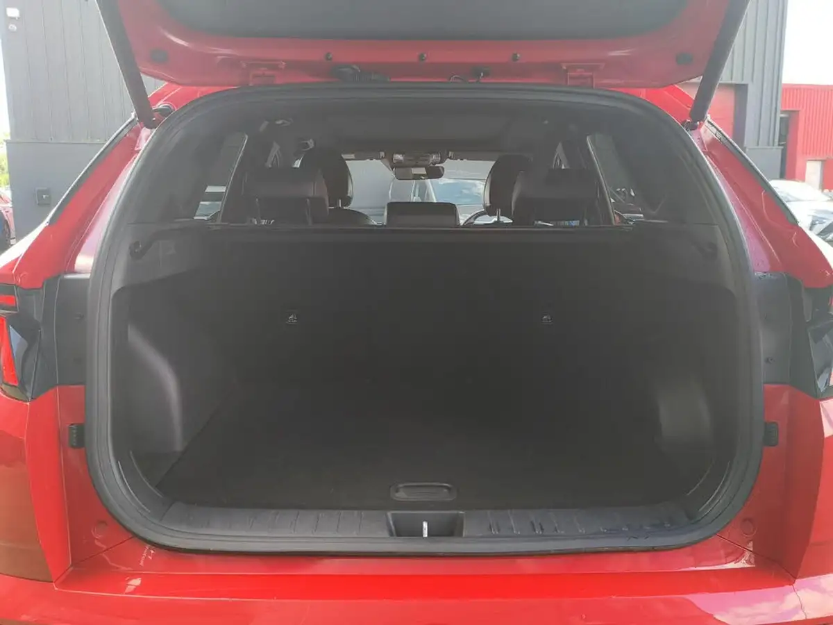 2023-hyundai-tucson-16-t-gdi-n-line-s-230ps-hybrid-auto-big-9