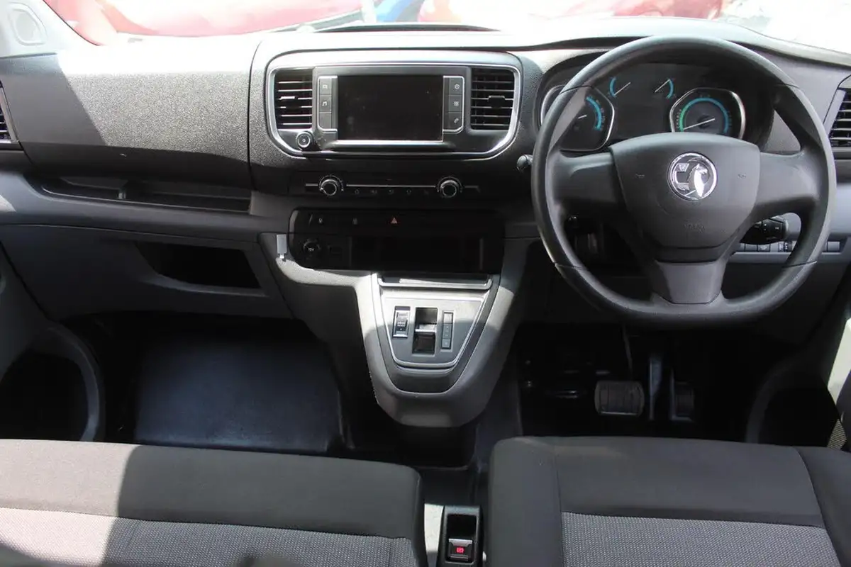 2021-vauxhall-vivaro-life-e-edition-l-big-26