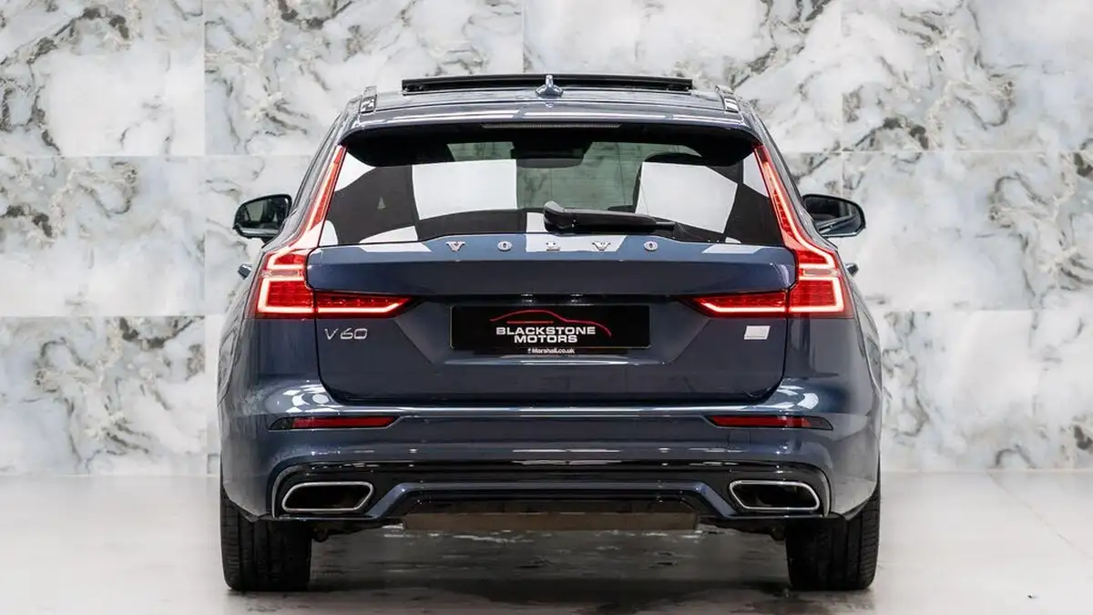 2021-volvo-v60-20-t6-r-design-350bhp-plug-in-hybrid-big-6