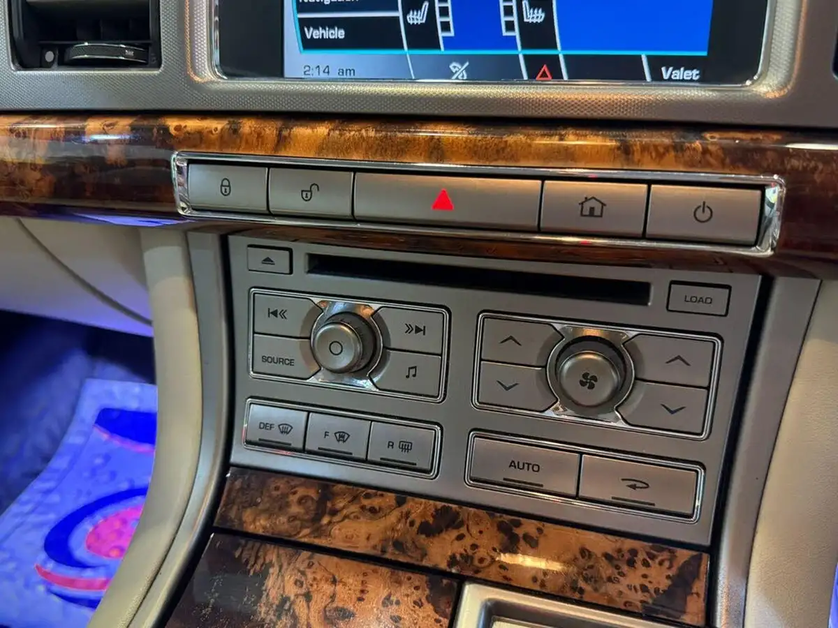 2008-jaguar-xf-27td-premium-luxury-big-18