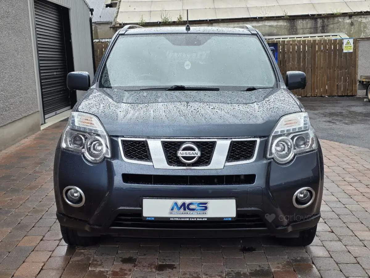 2014-nissan-x-trail-20td-n-tec-big-7