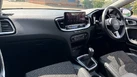 2022-kia-ceed-15-t-gdi-3-hatchback-small-2