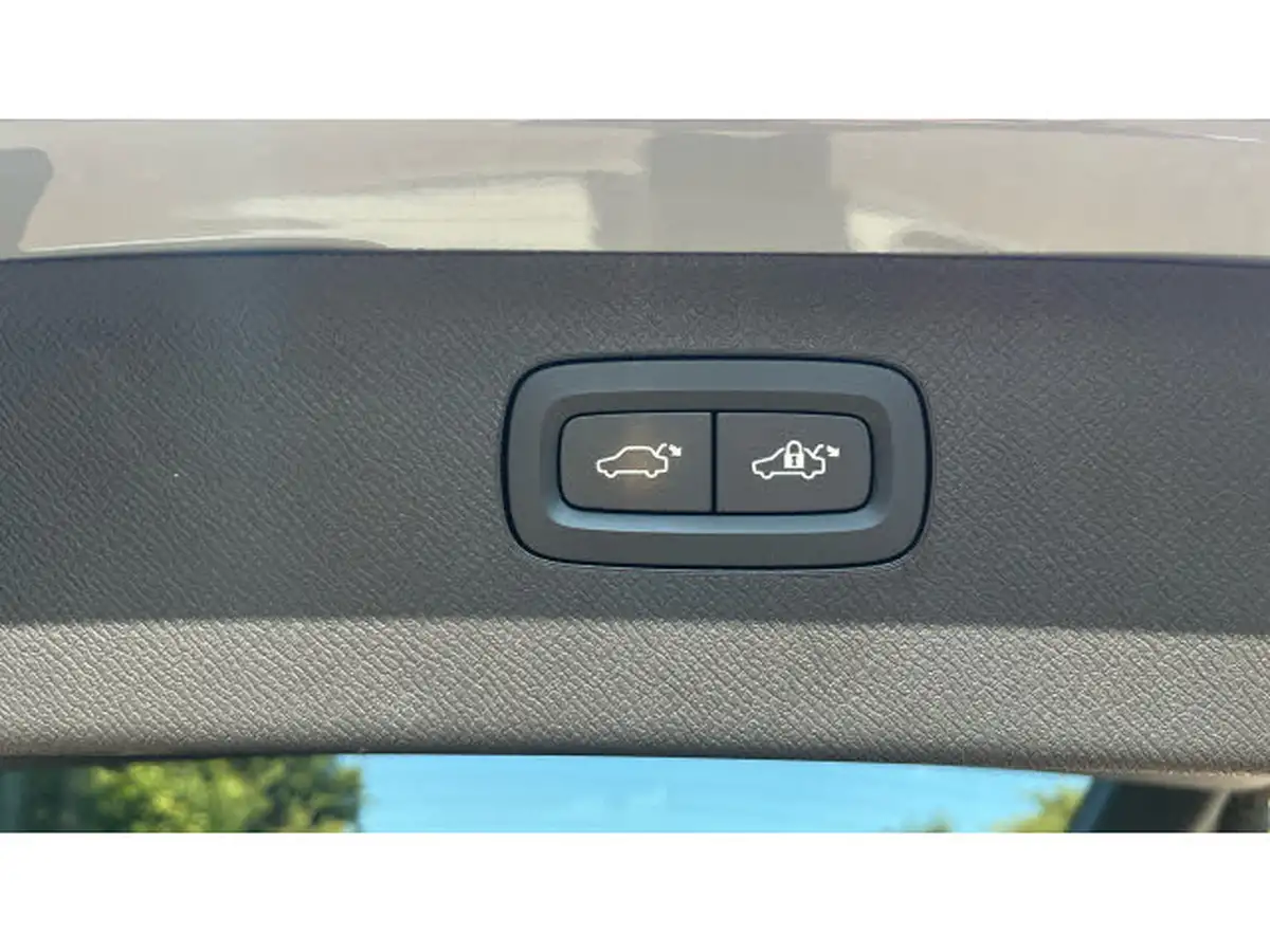 2024-volvo-xc90-20-b6-ultimate-big-39