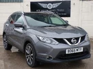2015-nissan-qashqai-16dci-tekna-small-0