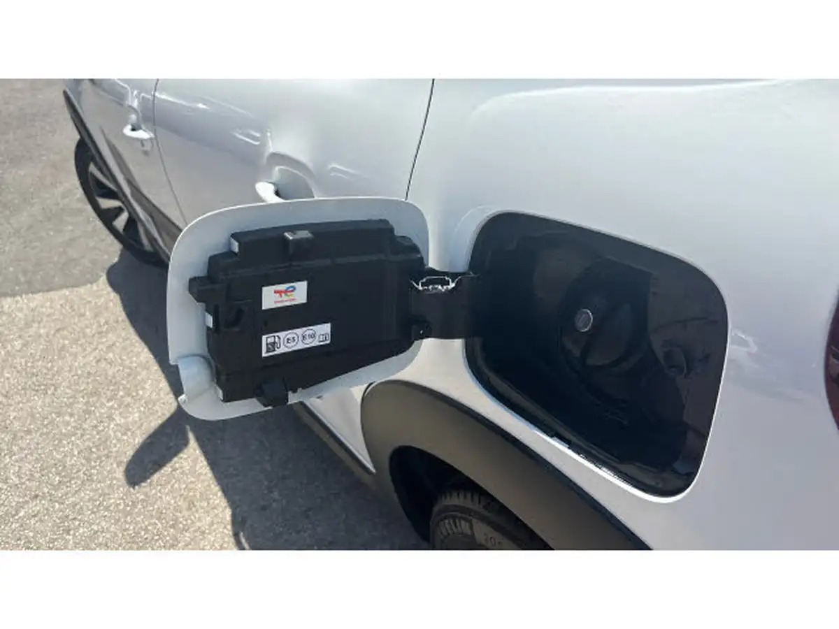 2024-citroen-c3-12-puretech-plus-110ps-eat6-big-7