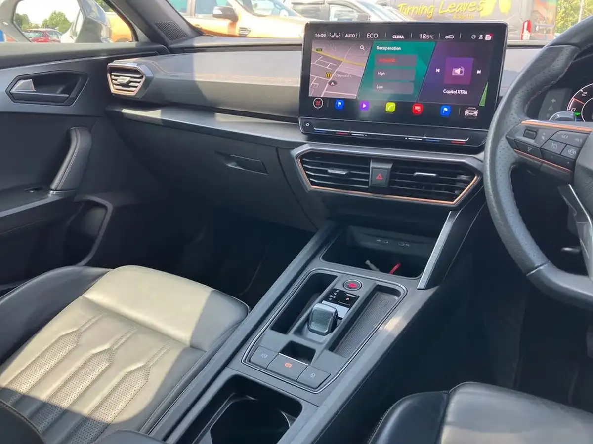 2024-cupra-formentor-14-e-hybrid-v2-big-19