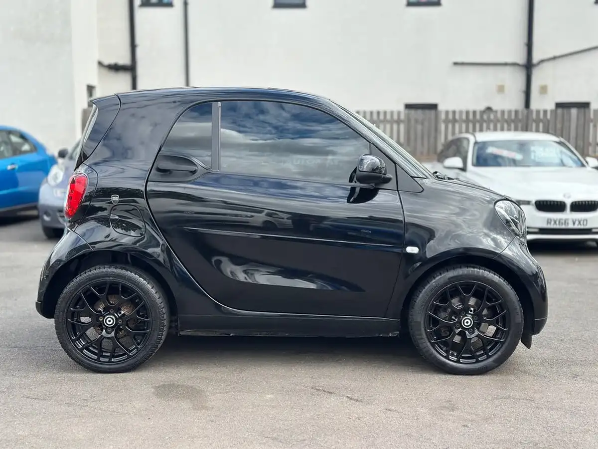 2018-smart-fortwo-09-prime-89bhp-ss-coupe-twinamic-big-6