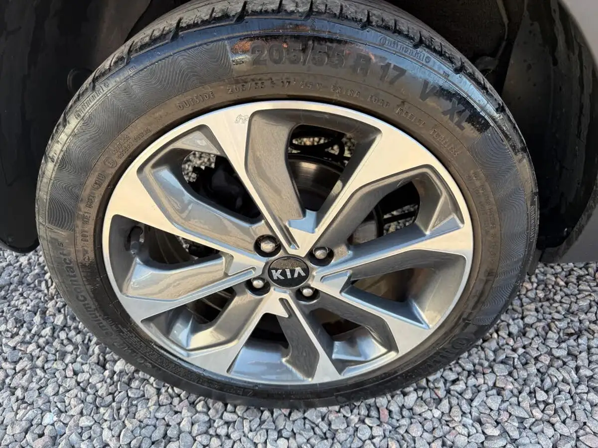 2021-kia-stonic-10-t-gdi-2-118bhp-big-15