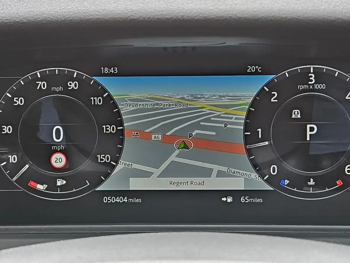2018-land-rover-range-rover-velar-20-d240-se-ss-big-16