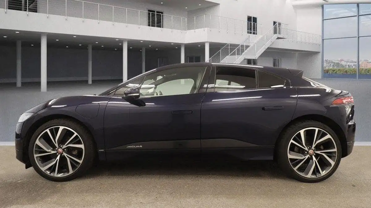 2021-jaguar-i-pace-ev400-hse-big-3
