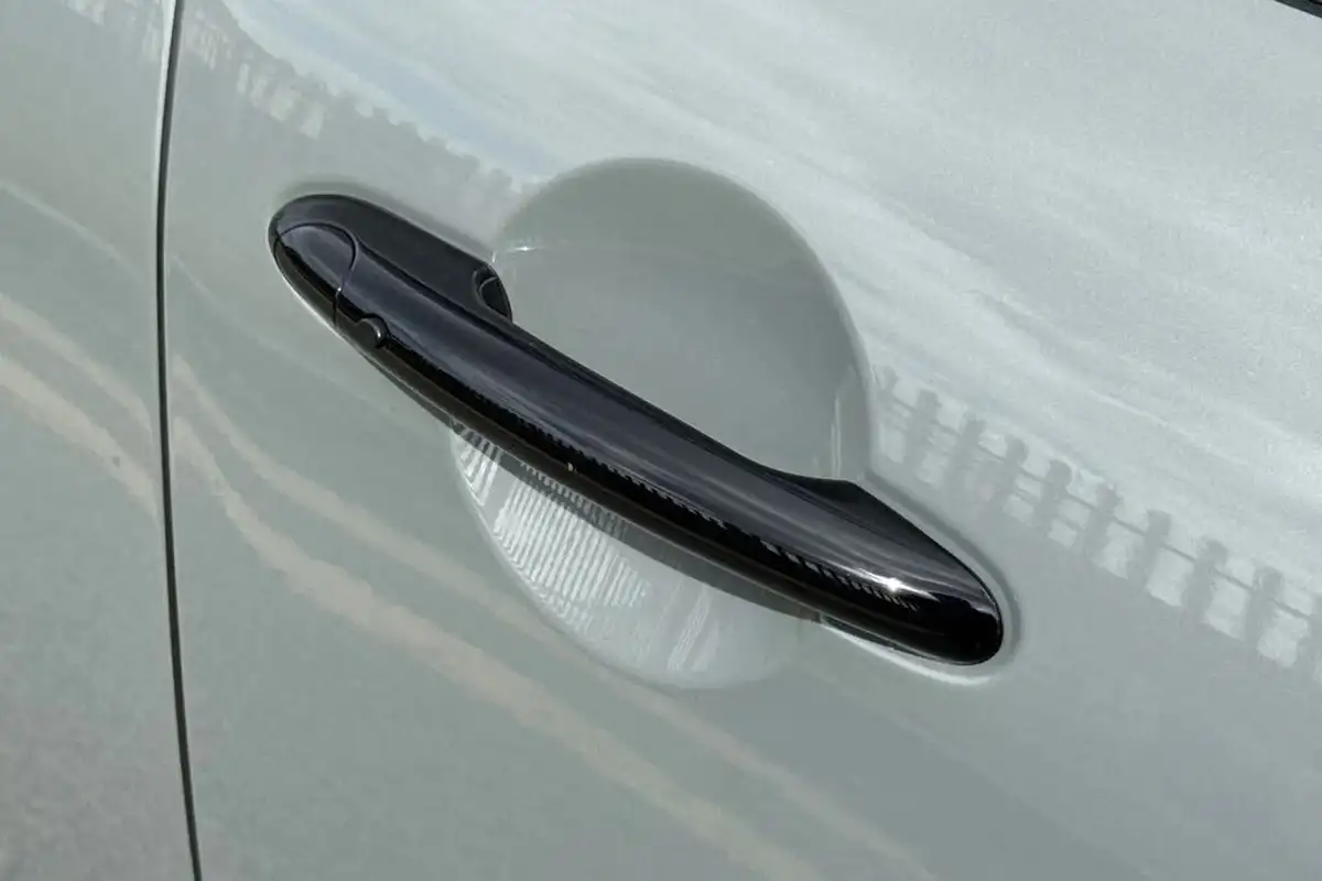 2022-mini-cooper-15-cooper-sport-hatchback-5d-big-24