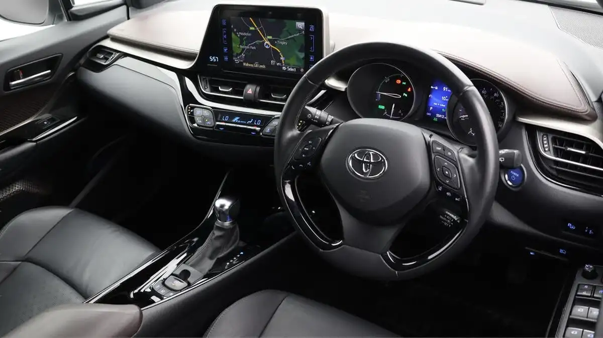 2019-toyota-c-hr-18-vvt-i-excel-big-9