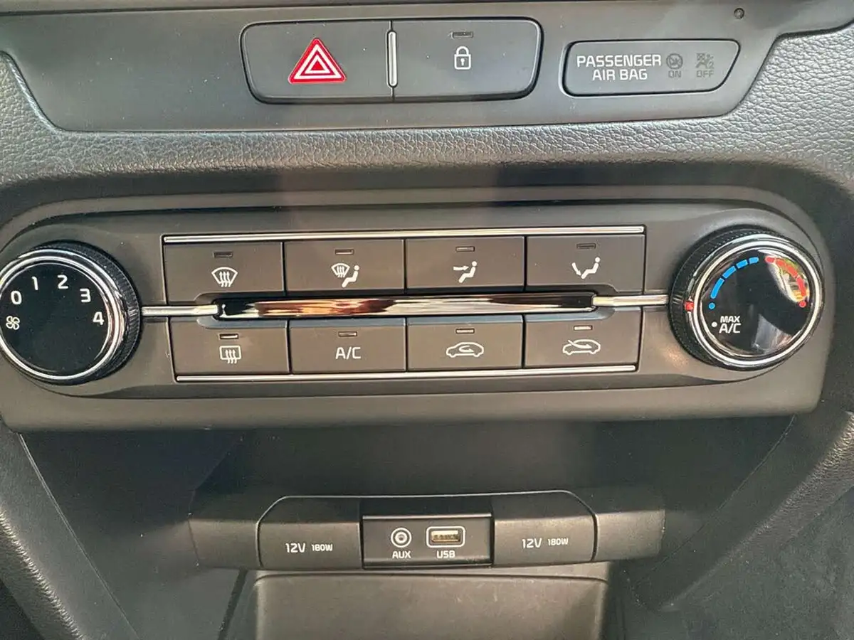 2019-kia-ceed-10-t-gdi-2-eco-hatchback-big-30