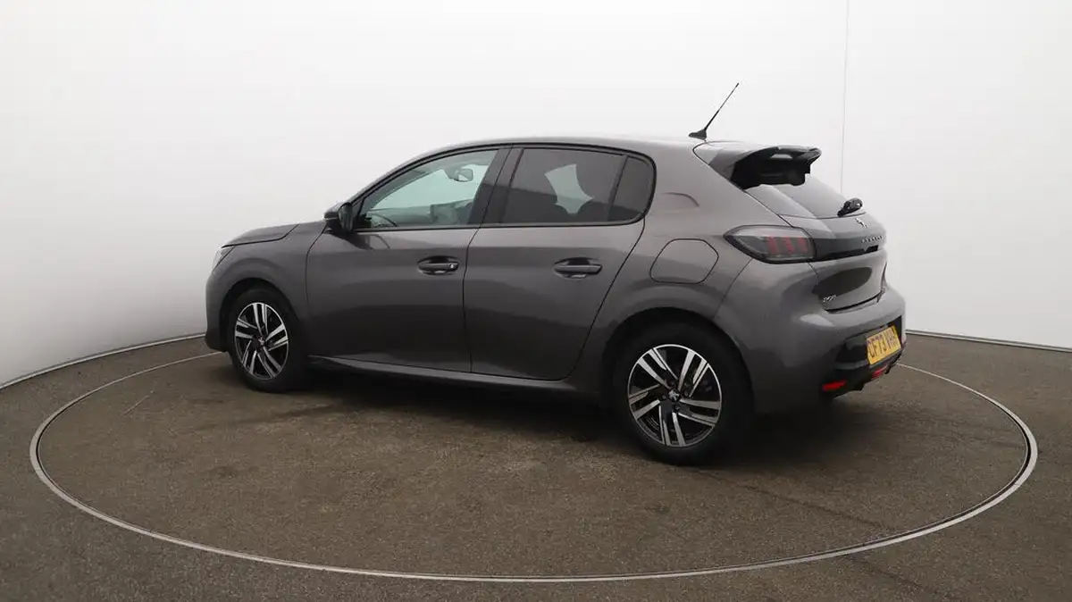 2023-peugeot-208-12-puretech-allure-premium-130ps-eat8-big-10