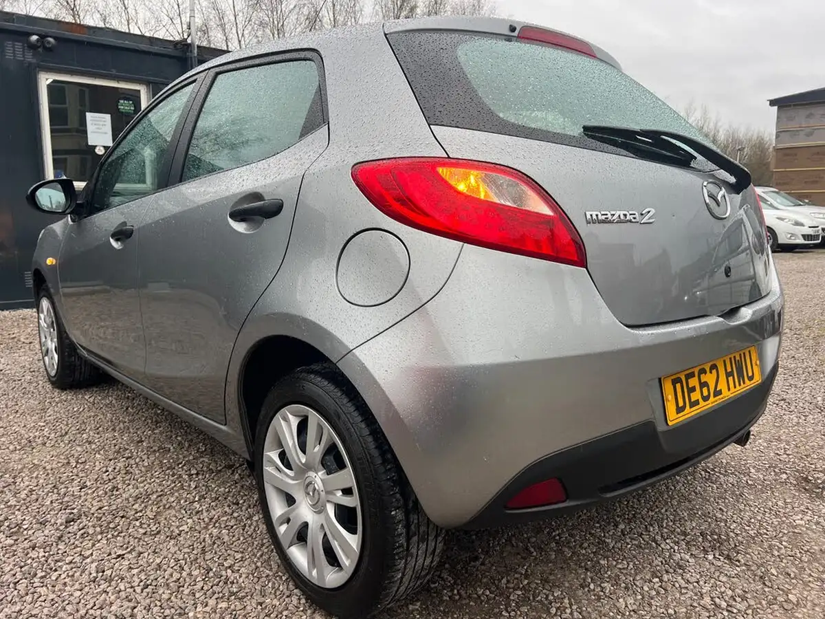 2012-mazda-mazda2-13-ts-air-con-75ps-5d-big-31