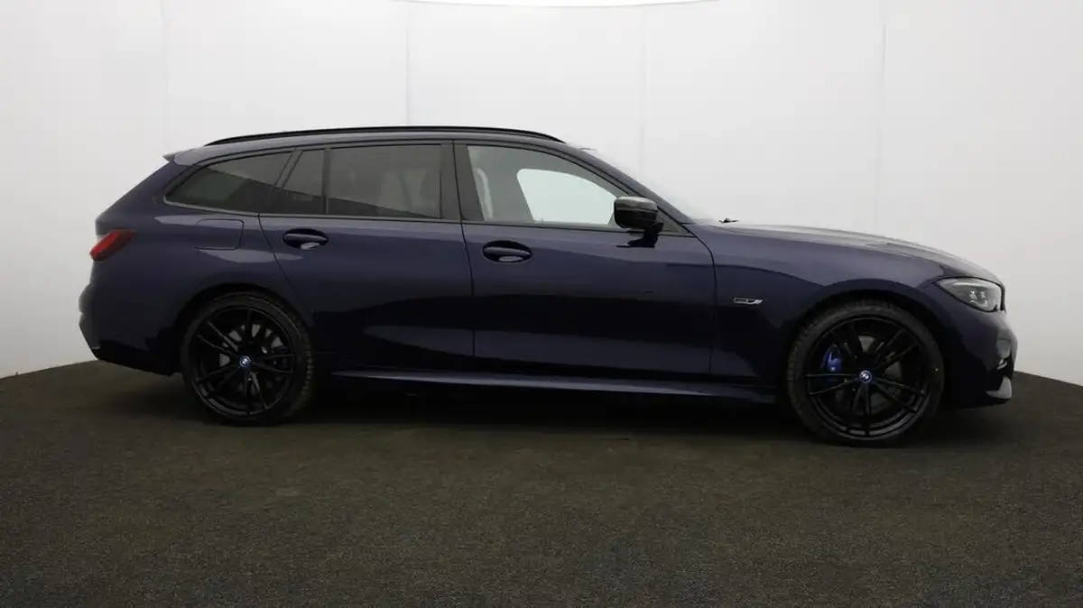 2021-bmw-3-series-20-330e-m-sport-pro-edition-touring-5d-big-53