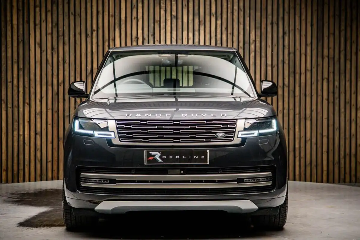 2025-land-rover-range-rover-30-d350-se-big-4