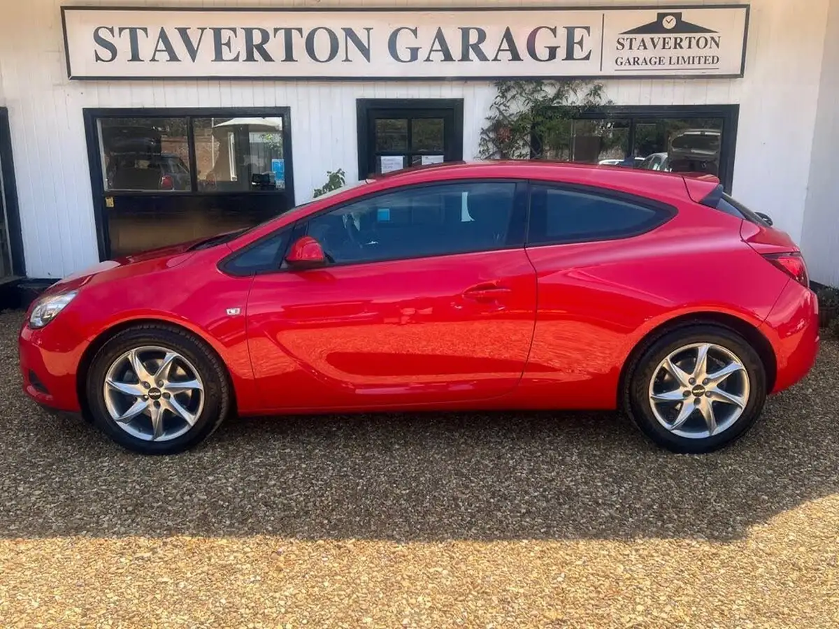 2014-vauxhall-gtc-14-sport-120ps-ss-big-12