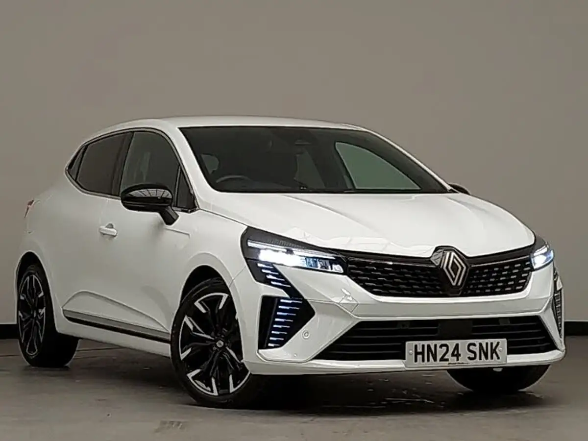 2024-renault-clio-16-techno-big-0