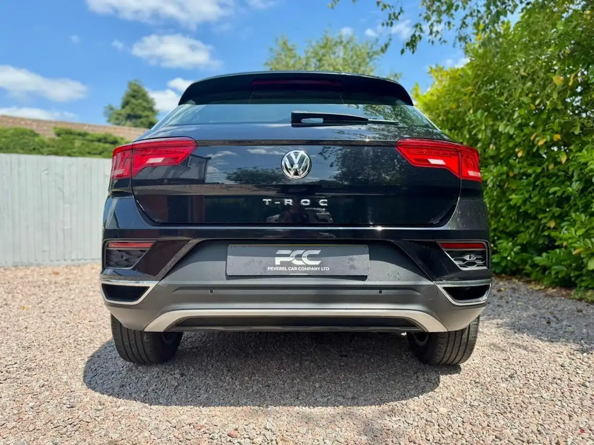 2020-volkswagen-t-roc-15-tsi-se-big-17