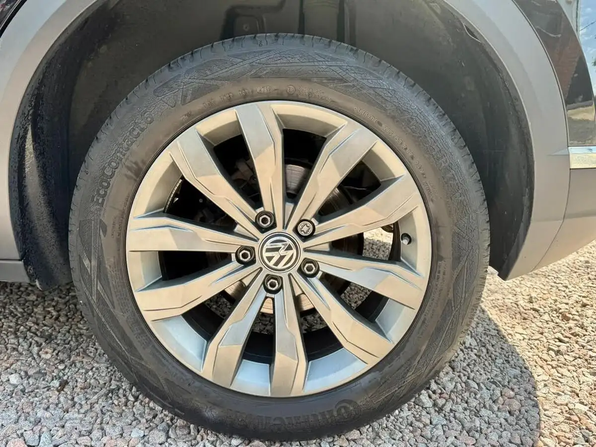 2020-volkswagen-t-roc-15-tsi-se-big-41