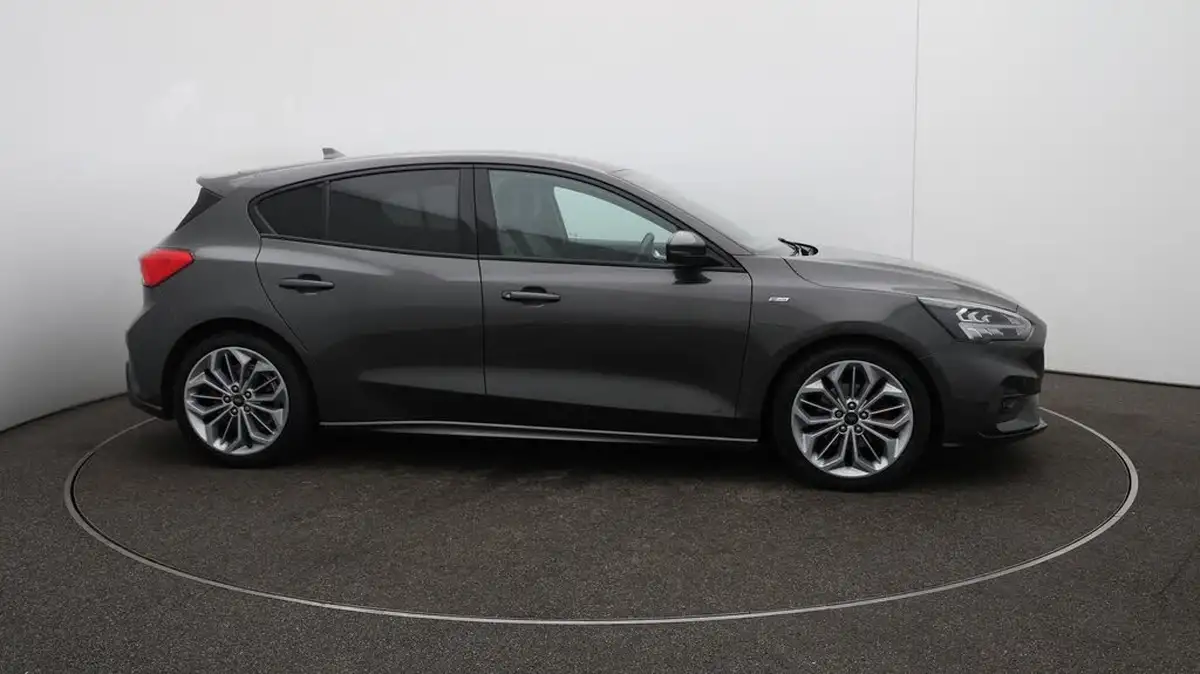 2020-ford-focus-15-st-line-x-hatchback-auto-big-48