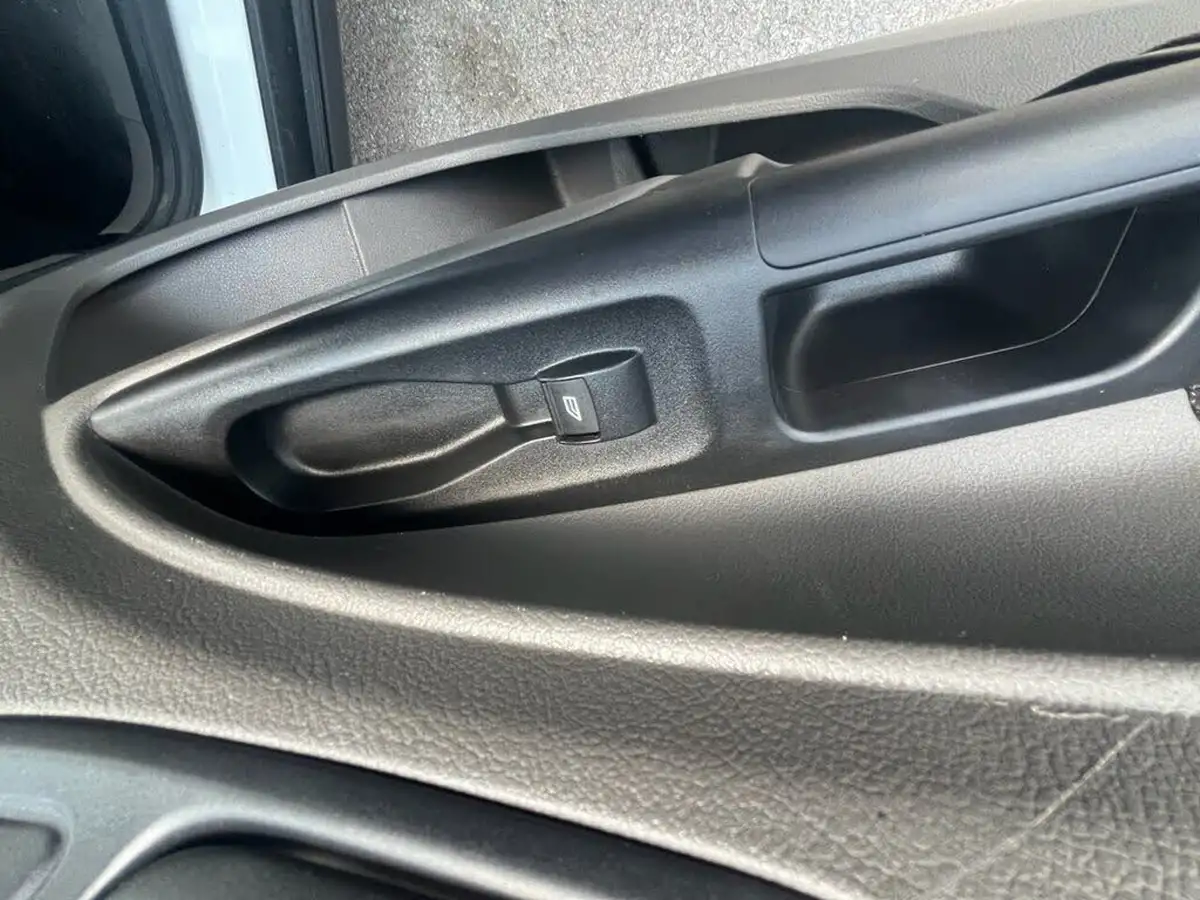 2021-ford-transit-connect-big-20