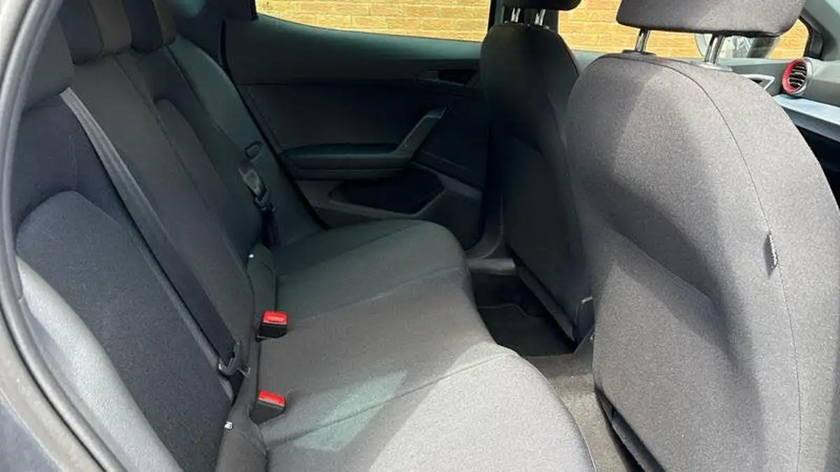 2023-seat-ibiza-10-tsi-fr-95ps-big-21