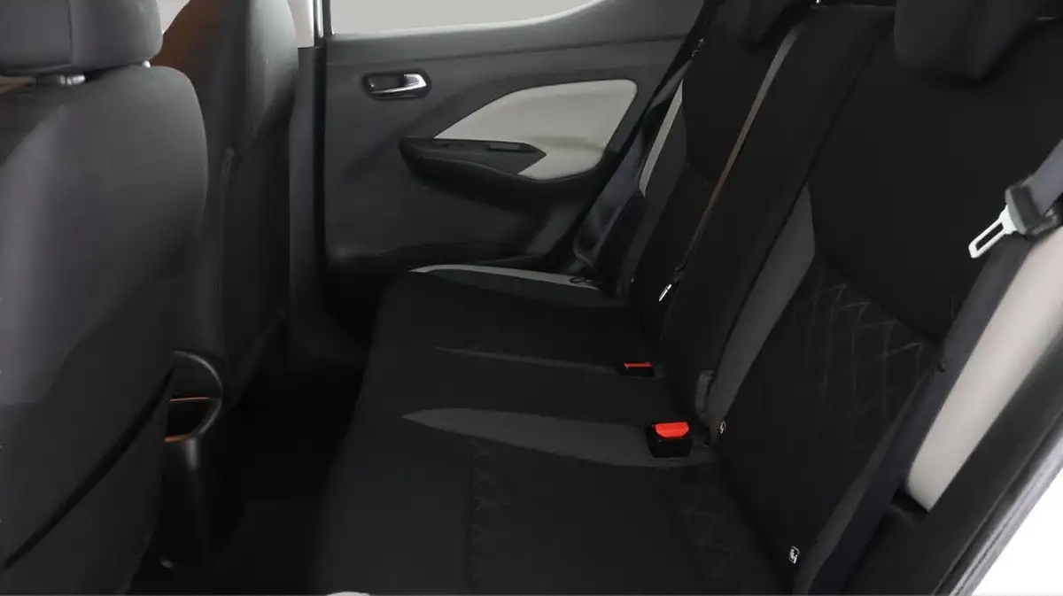 2020-nissan-micra-10-ig-t-acenta-100ps-vision-pack-big-15